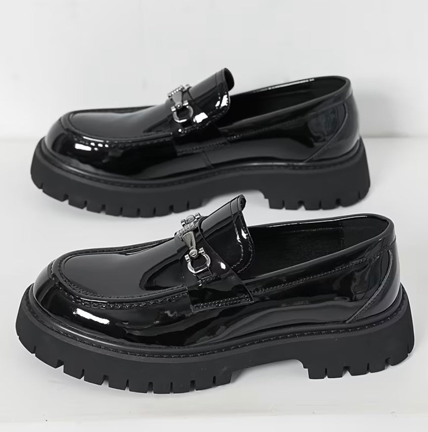 Valmont Obsidian Loafer